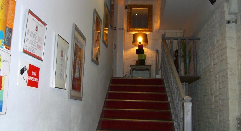 Hotel Cote Patio Nîmes Buitenkant foto